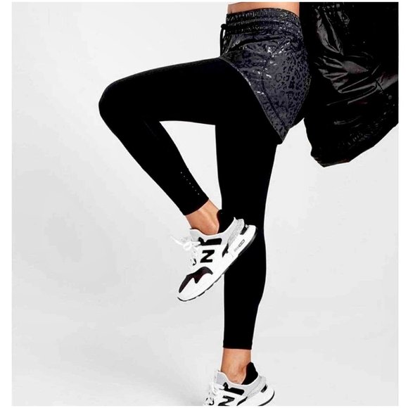 Athleta Rainier 2 in 1 Tight Leggings - Picture 1 of 8